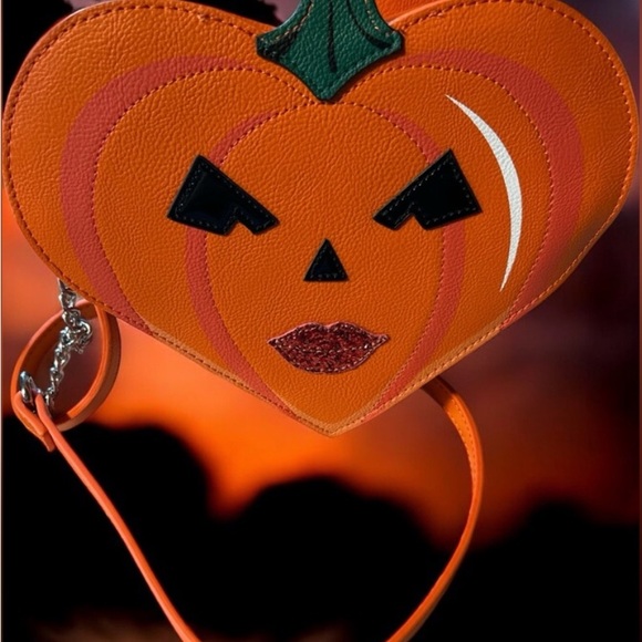 Betsey Johnson Orange Pumpkin Crossbody Bag - Picture 1 of 8